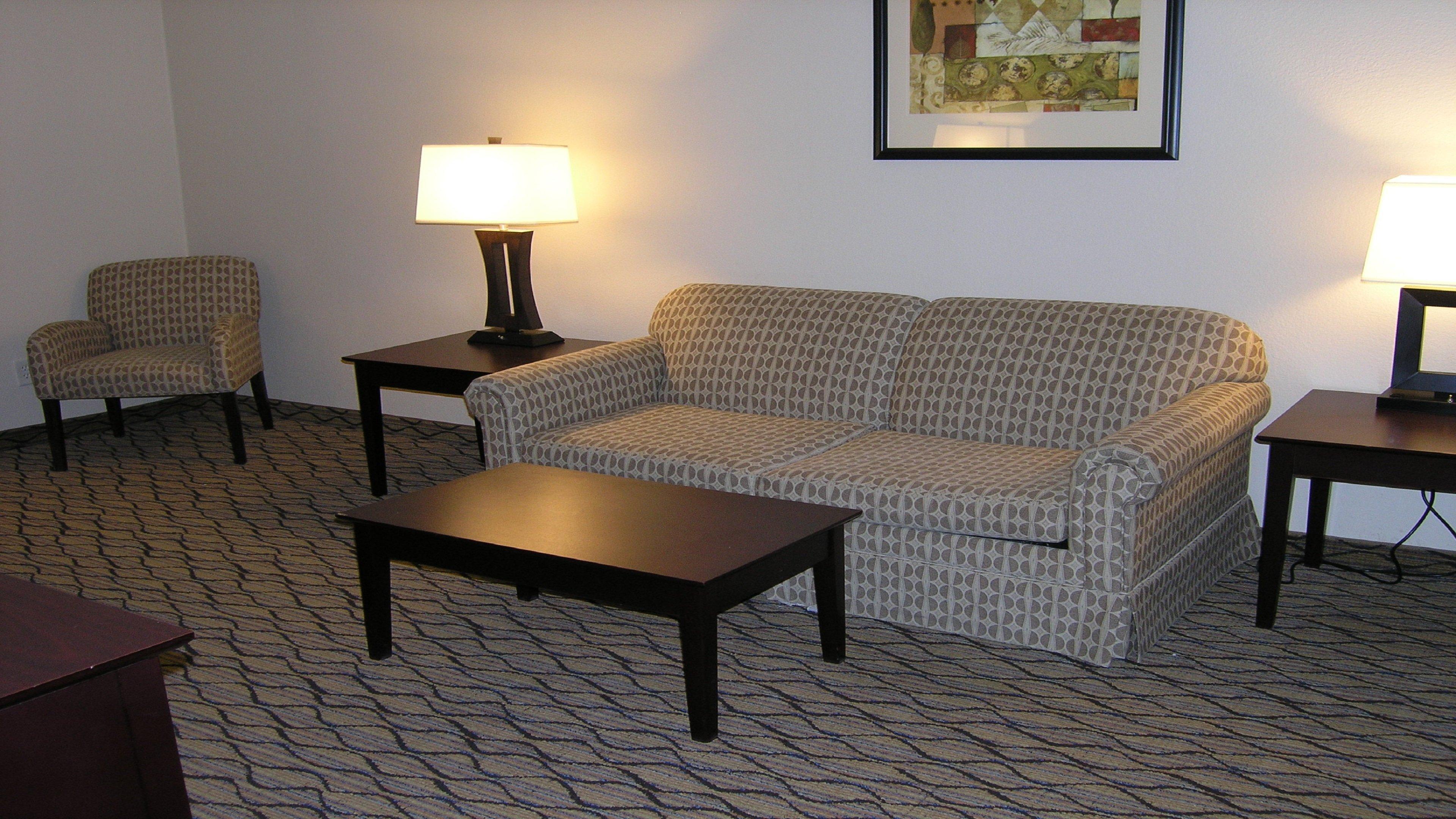 Express Hotel Belle Vernon