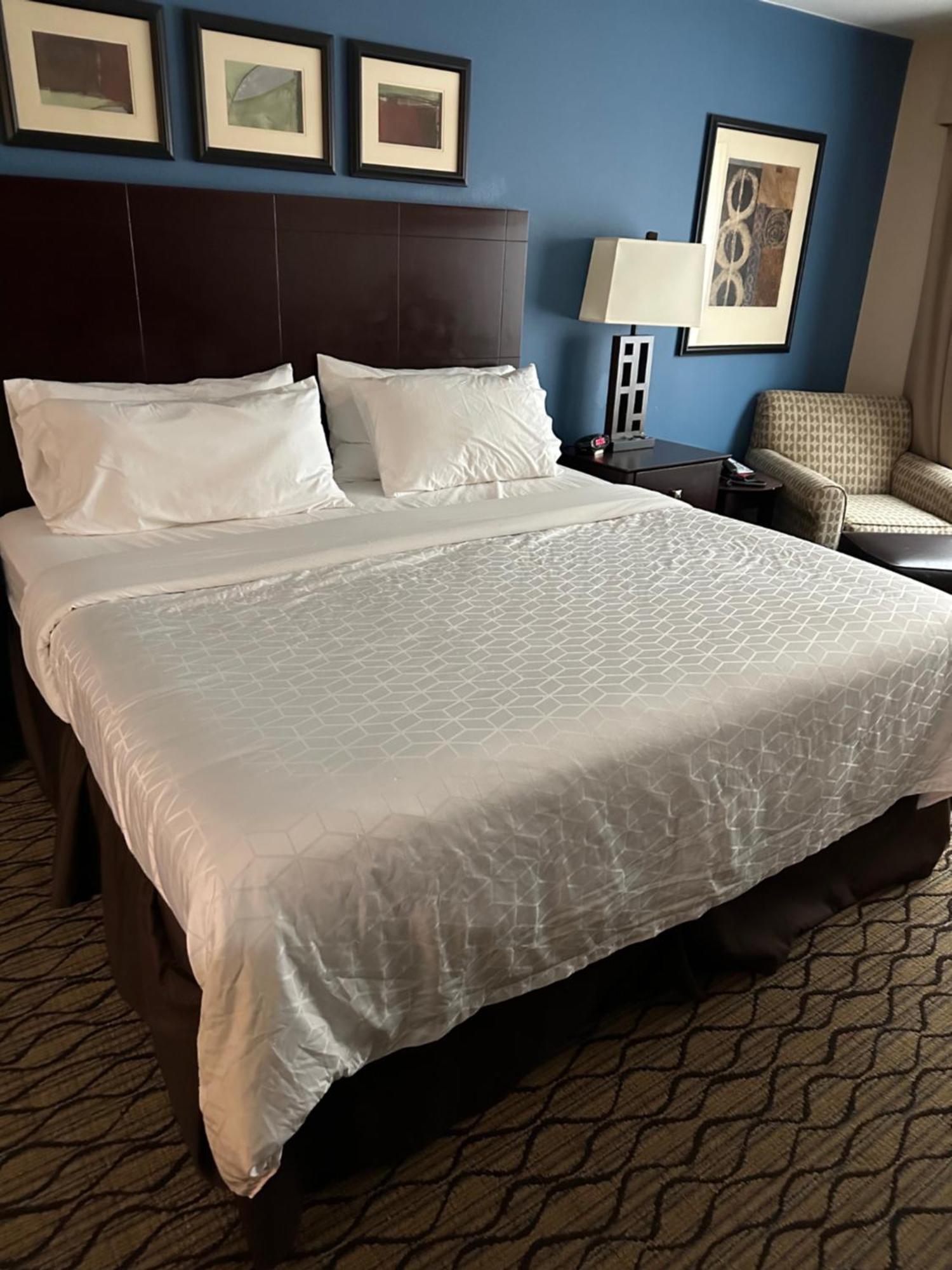 Express Hotel 2*