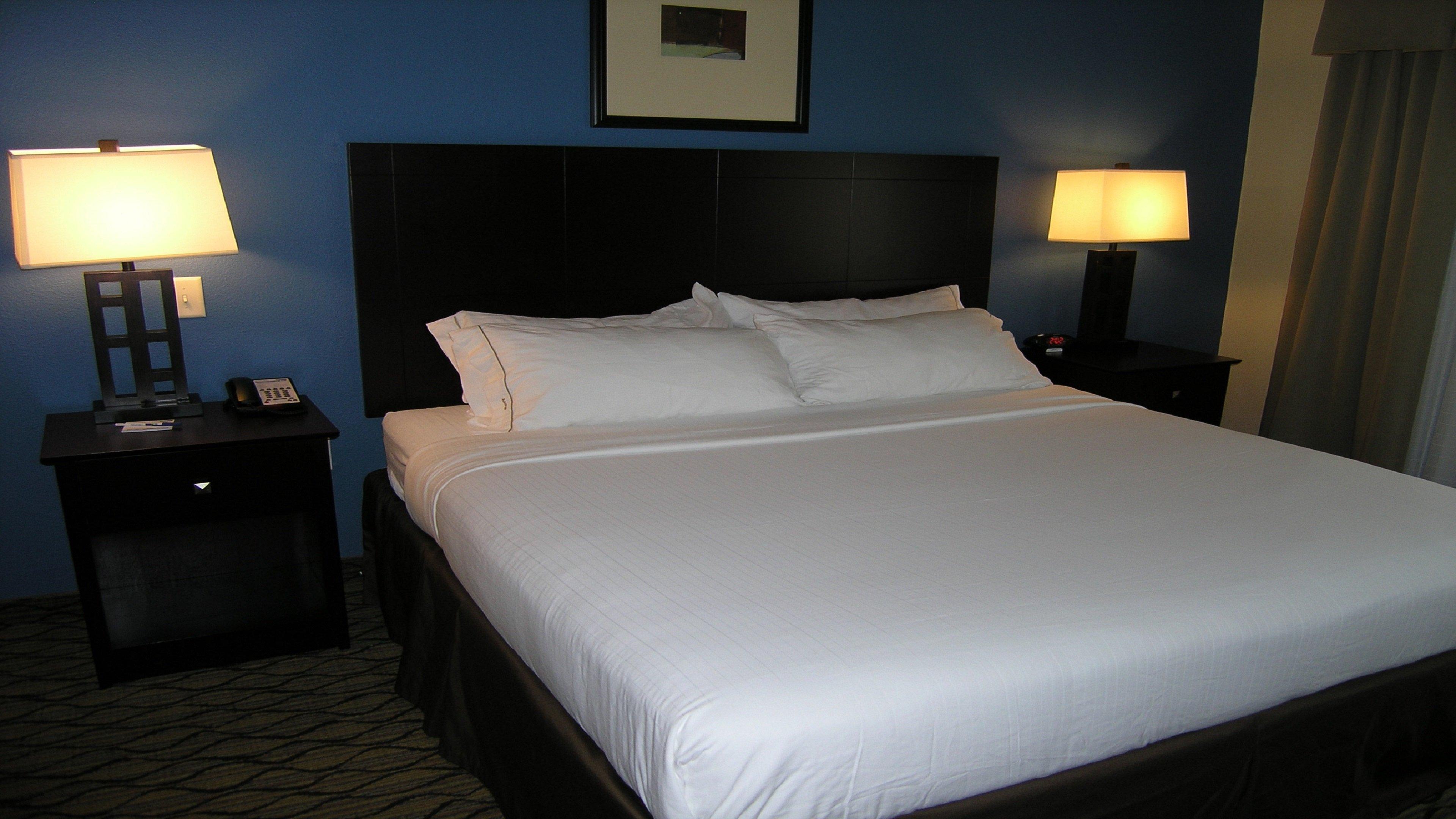 Express&suites 2*
